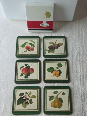 Pimpernel Vintage Botanical Fruit Coaster Set in Green and Cream